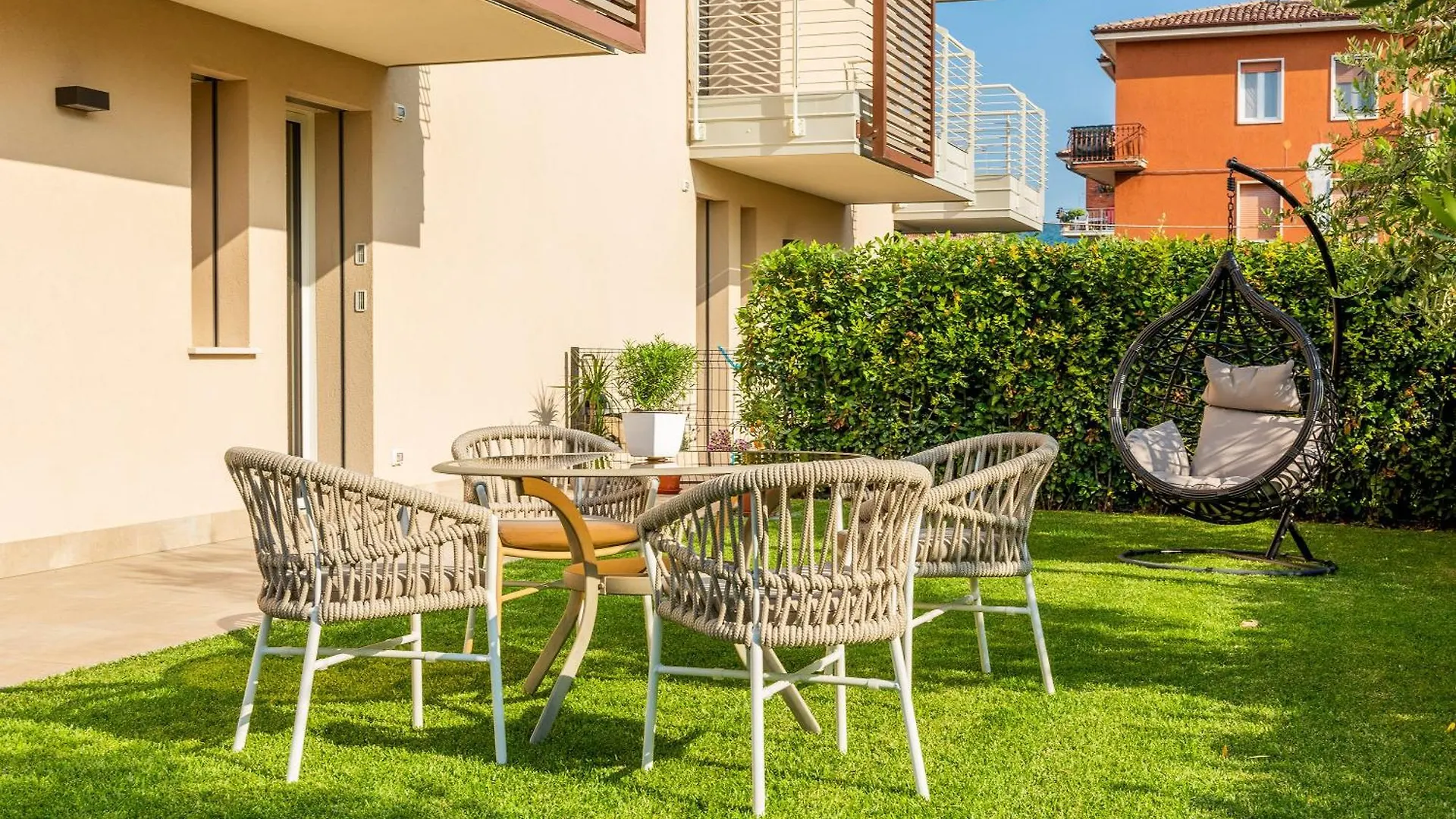 Lifestyle Apartments Dante Bardolino